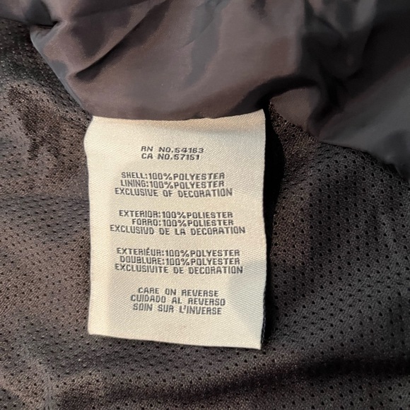 Levi’s Shell Jacket - Medium - Picture 11 of 16